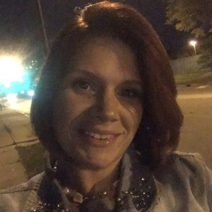 Meet your Posher, Crystal